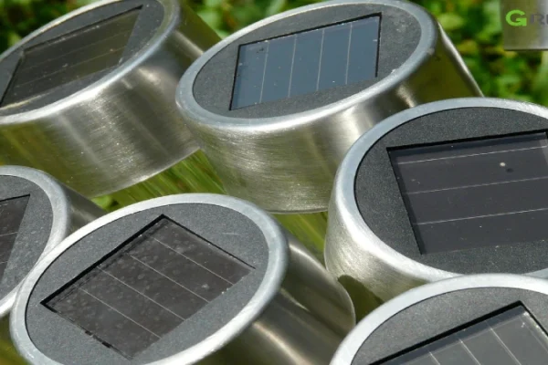 charging solar lights without sun